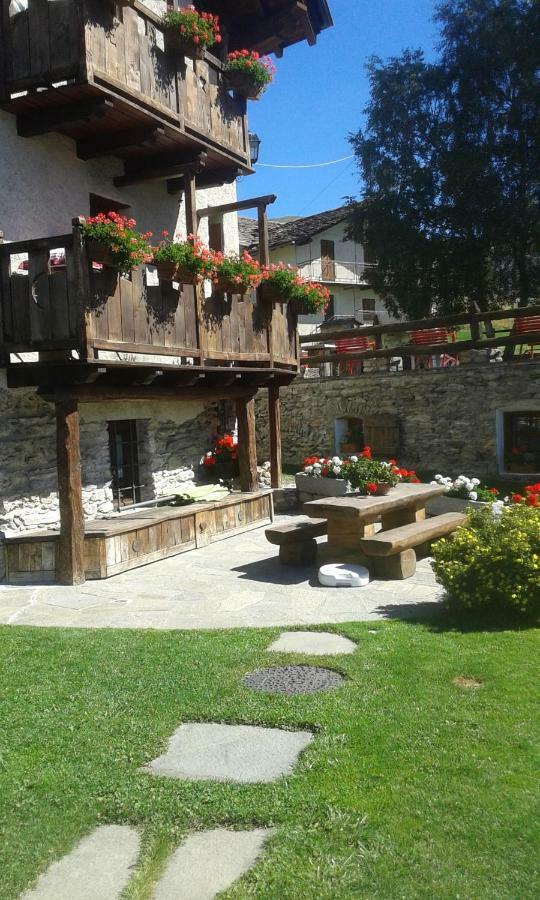 Le Petit Chateau De Vetan Cir 0023 سانت بييرّي المظهر الخارجي الصورة